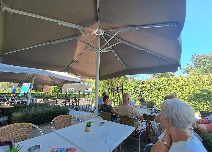 Uit De Kunst Peer 3*